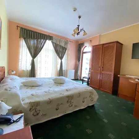 Pensiunea Crocus - Sauna & Billiard Poiana Brašov