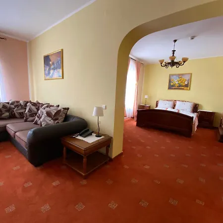 Pensiunea Crocus - Sauna & Billiard Poiana Brašov