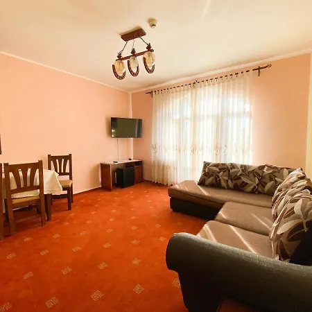Pensiunea Crocus - Sauna & Billiard Poiana Brašov
