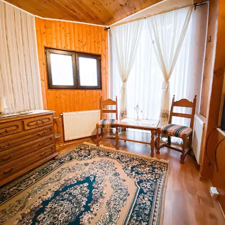 Penzion Pensiunea Crocus - Sauna & Billiard