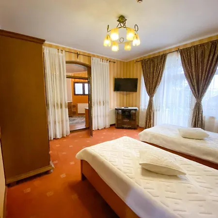 Pensiunea Crocus - Sauna & Billiard 4* Poiana Brašov