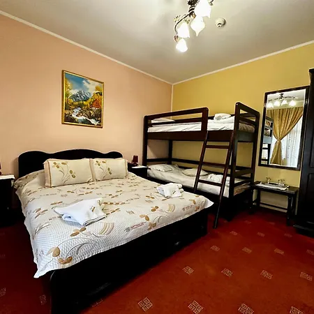 Penzion Pensiunea Crocus - Sauna & Billiard 4*