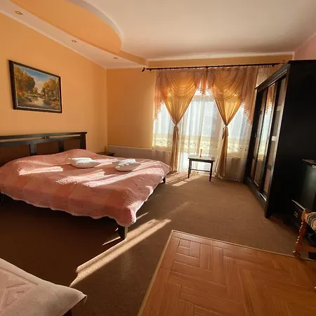 Penzion Pensiunea Crocus - Sauna & Billiard
